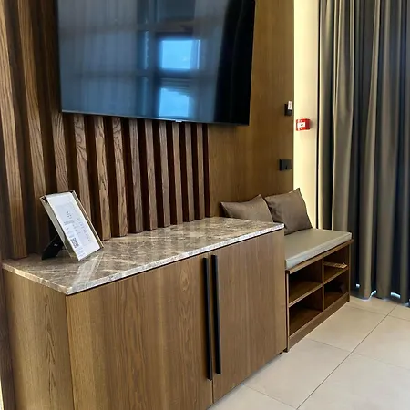Hotel Light House 3*